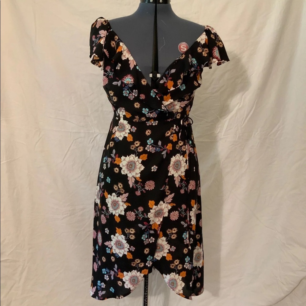 Dress wrap - Picture 2 of 2